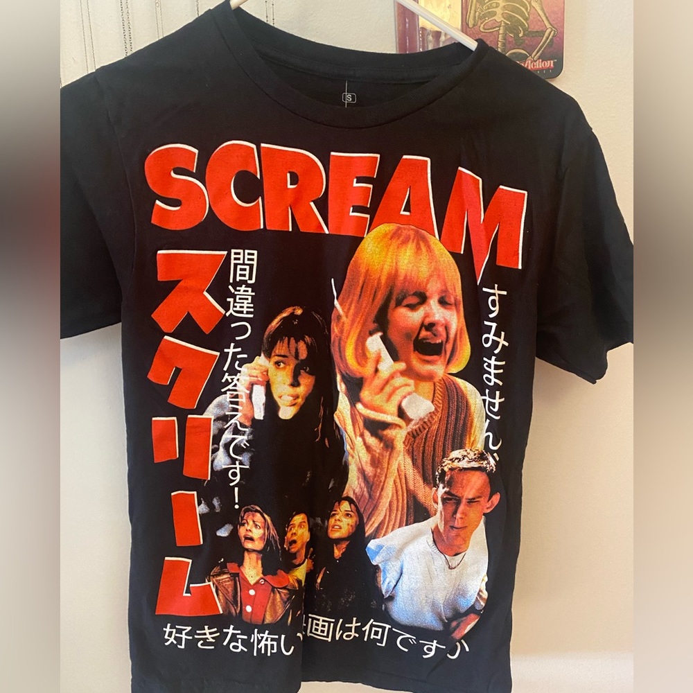 Scream horror graphic tee shirt